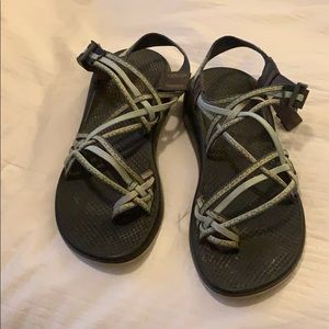 women’s chacos